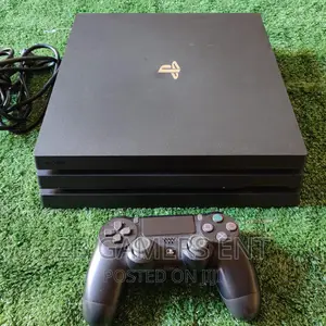 Rarely Used Ps4 PRO 1tb