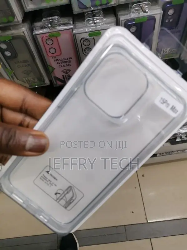The CLEAR GRIP CASE Clear iPhone 15 Pro Max Case