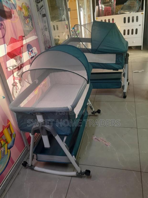 Rocking Baby Bassinet - main view