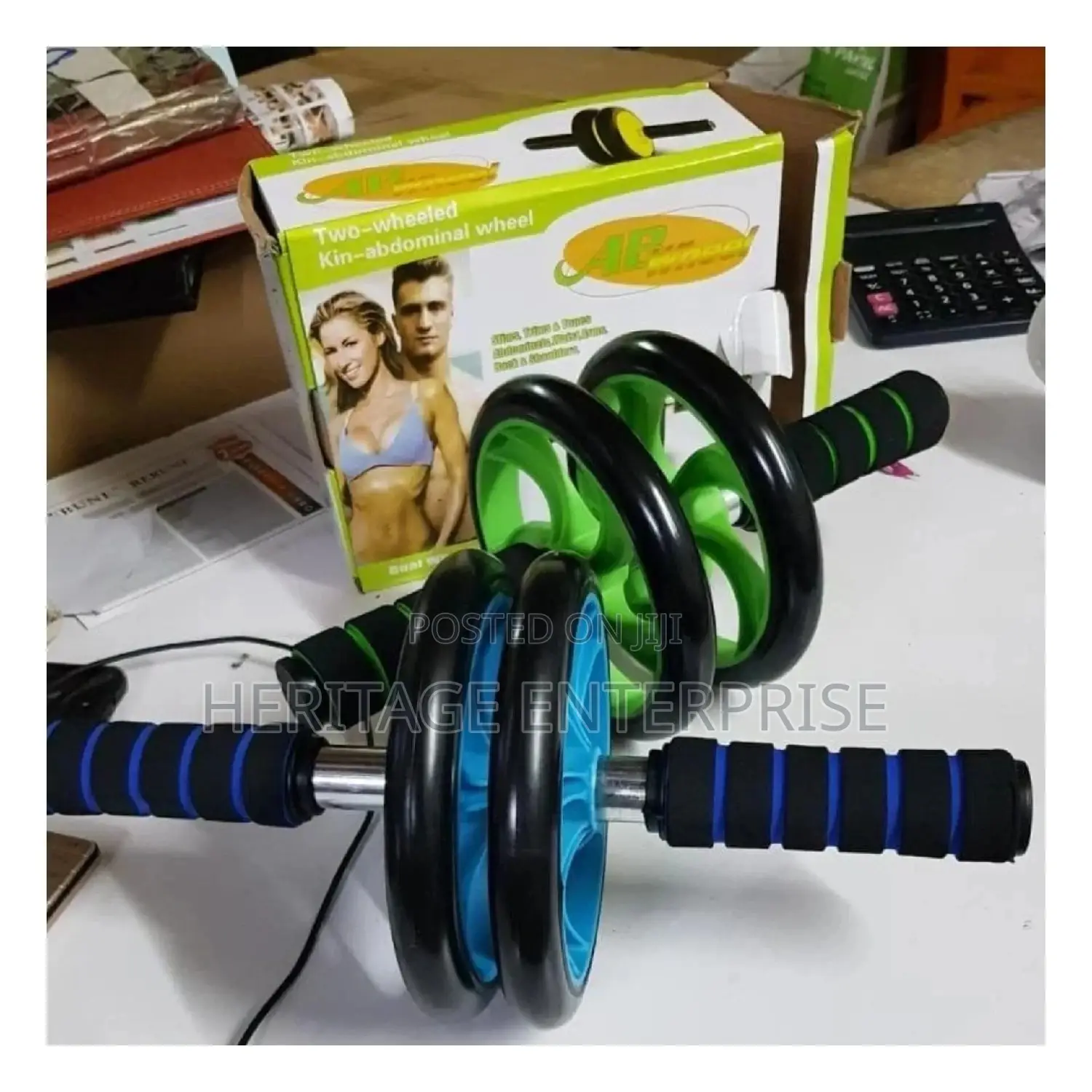 Roller Smooth* Colours: *Blue and Green