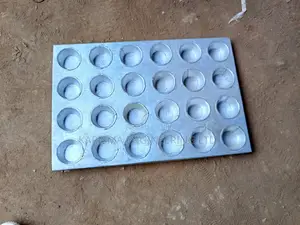 Queen Cake Trays