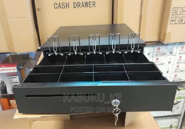 8 Coin, 5 Note Cash Drawer - main view
