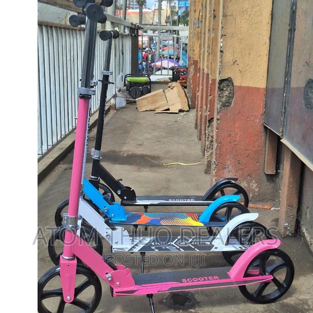 Cute Scooters With 2 Wheels - main view