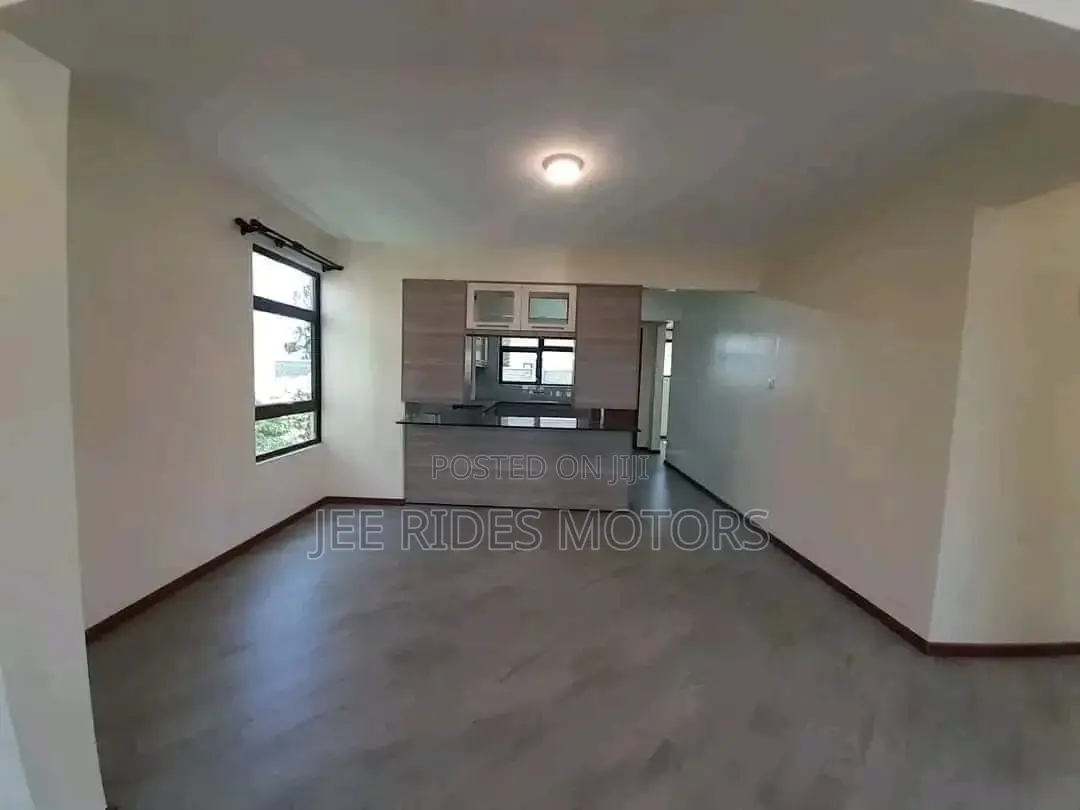 Furnished 5bdrm Maisonette in Gateway Mall, Nairobi Central for sale