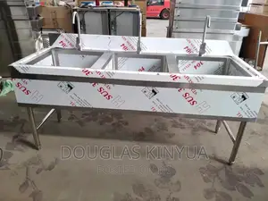 Stainless Steel Commercial 3bowl Washing Sink (Sink).