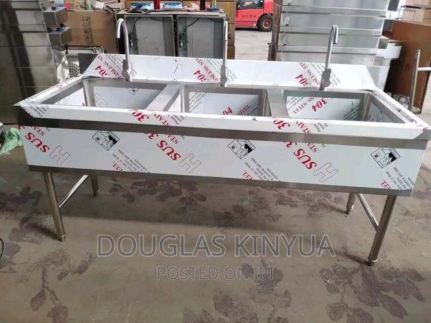 Stainless Steel Commercial 3bowl Washing Sink (Sink).