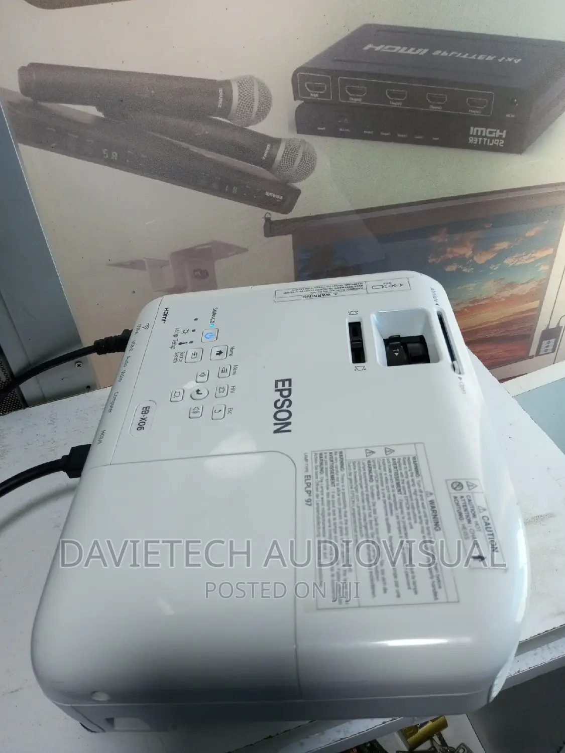 Rental Screens and Projectors