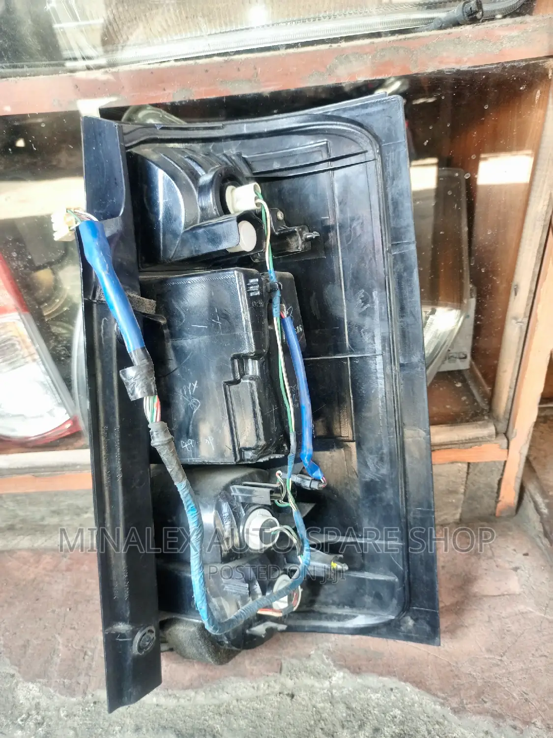 Toyota SIENTA 2007/8 Backlights