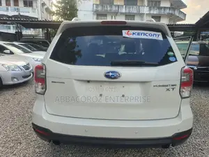 Subaru Forester 2.0XT Premium AWD 2017 Off white