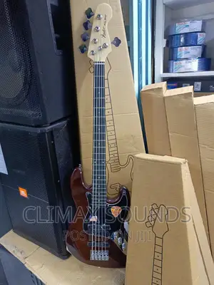Fender 5 String Jazz Bass Guitar, S