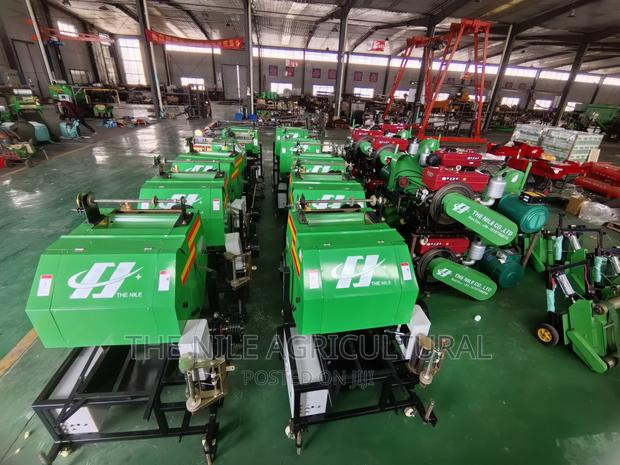 Hay Straw Bale Bundle Packaging Wrapping Machine - main view