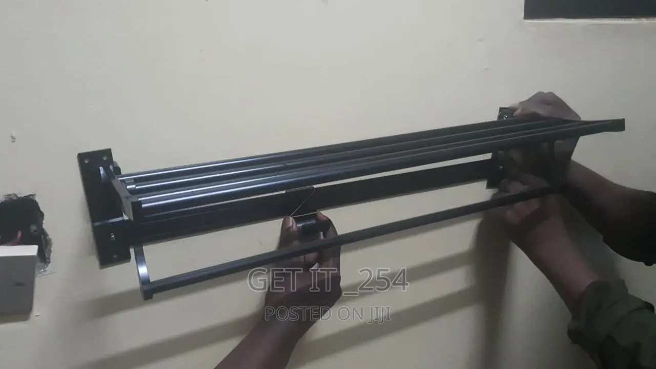 Black Metalic 55cm Bathroom Towels Rack
