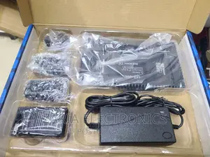 Pro Led 600 Video Light , 2batt Charger and Power Adapter