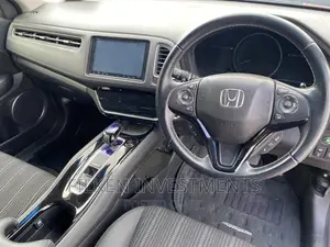 Honda Vezel 2019 Burgundy