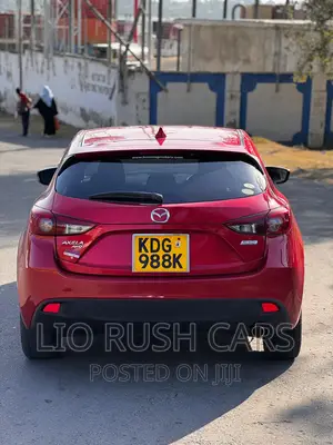 Mazda Axela SV Premium 2014 Red