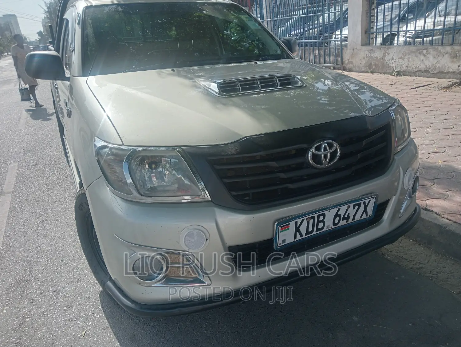 Toyota Hilux 2014 Silver