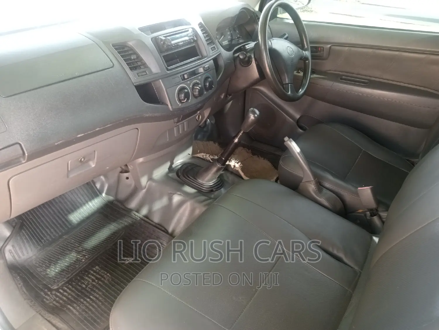 Toyota Hilux 2014 Silver