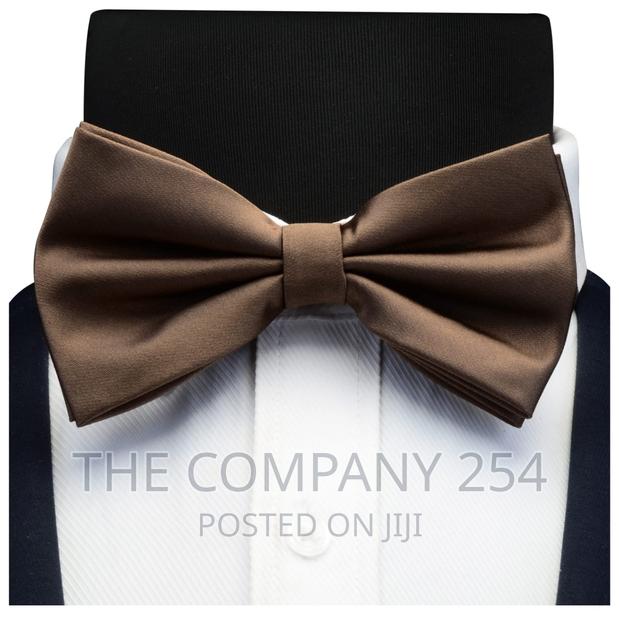 GUSLESON Silk Solid Pre-Tied Bow Tie for Men Purple Black . - thumbnail 5