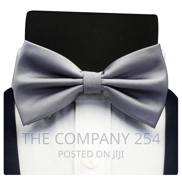 GUSLESON Silk Solid Pre-Tied Bow Tie for Men Purple Black . - thumbnail 6