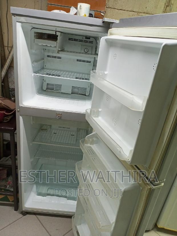 Ramtons Fridge 200l - thumbnail 2