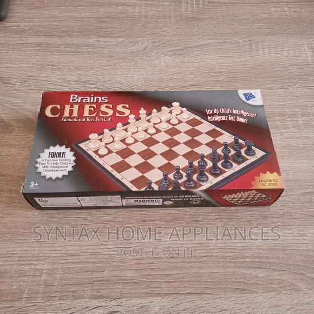 Magnetic Foldable Chess Board Brains Game Travel Chess Set - thumbnail 6