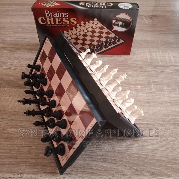 Magnetic Foldable Chess Board Brains Game Travel Chess Set - thumbnail 3