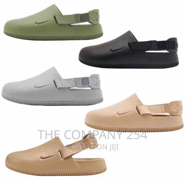*Nike Mule Slides*
 Size:*40-45*
Price:*3500* - thumbnail 3
