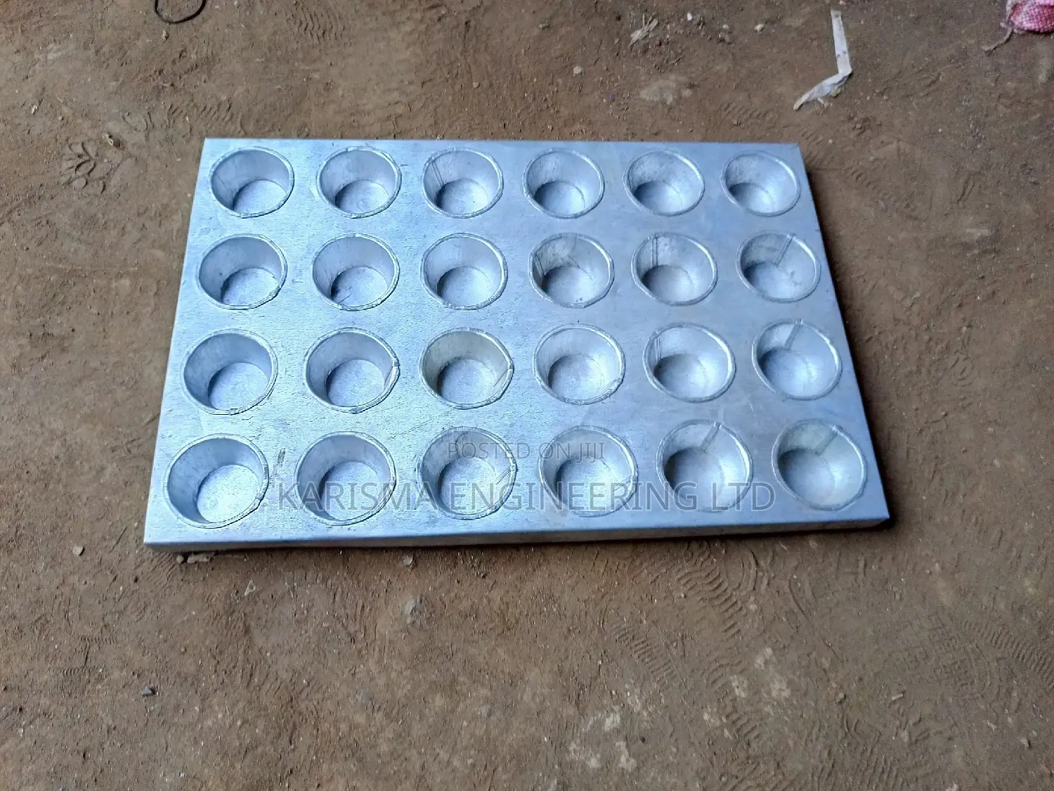 Commercial Baking Tins