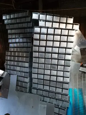 Commercial Baking Tins