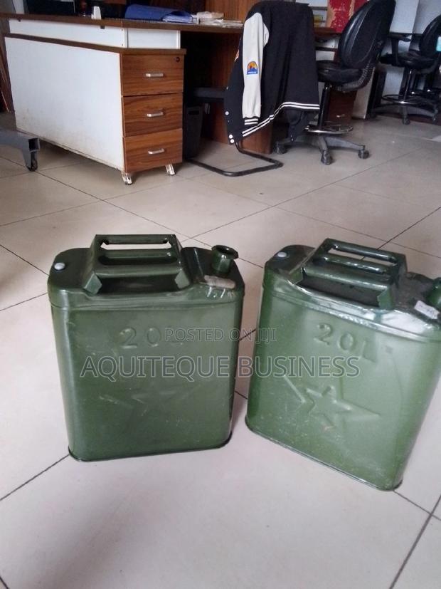 Metal Fuel Jerry. 20L - main view