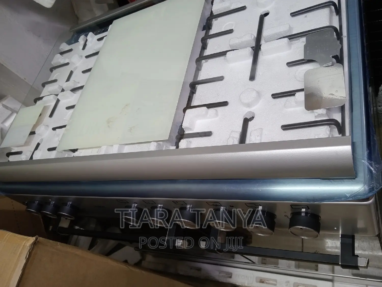 Standing Cooker, 90cm X 60cm, 4gas Pool Jet Burners
