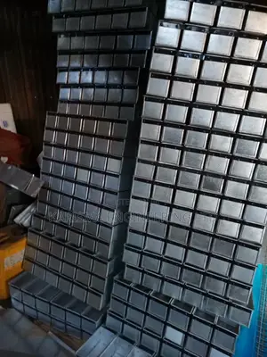Commercial Baking Tins