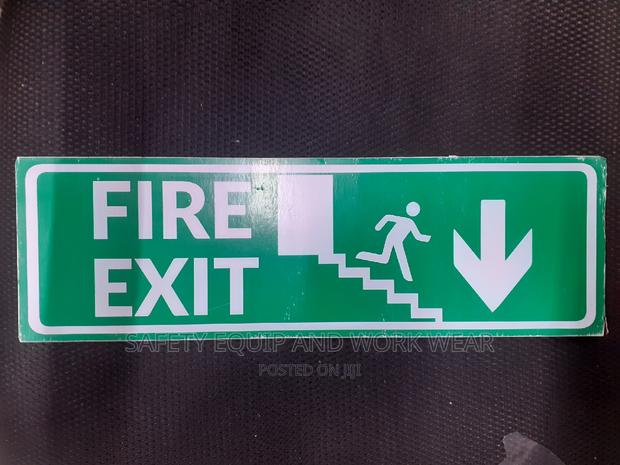 Emergency Fire Exit Sigh - main view