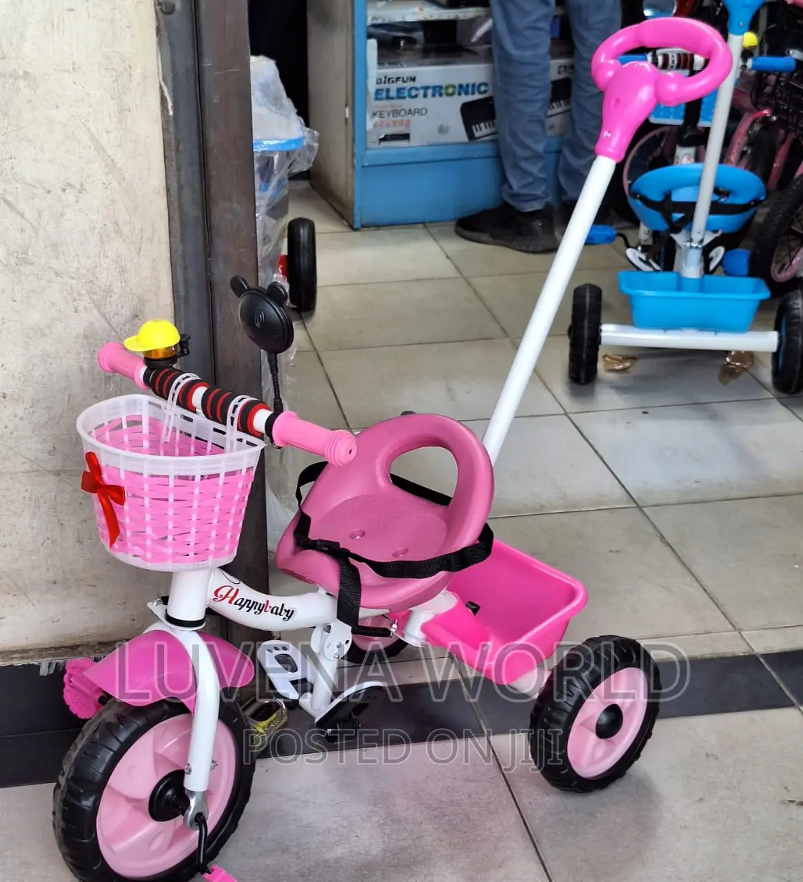 Pusher Tricycle