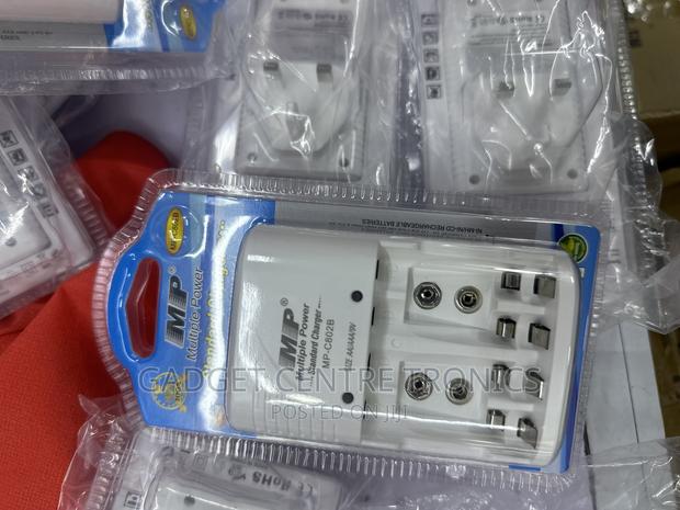 Rechargeable Batteries Charger
