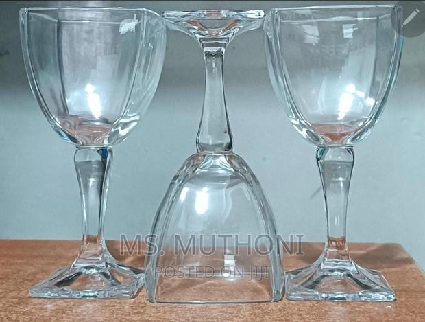 *290ml Squared Wine Glasses Now Available - thumbnail 3