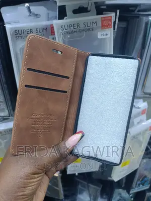 iPhone 8 Caseme Leather Flip Cover