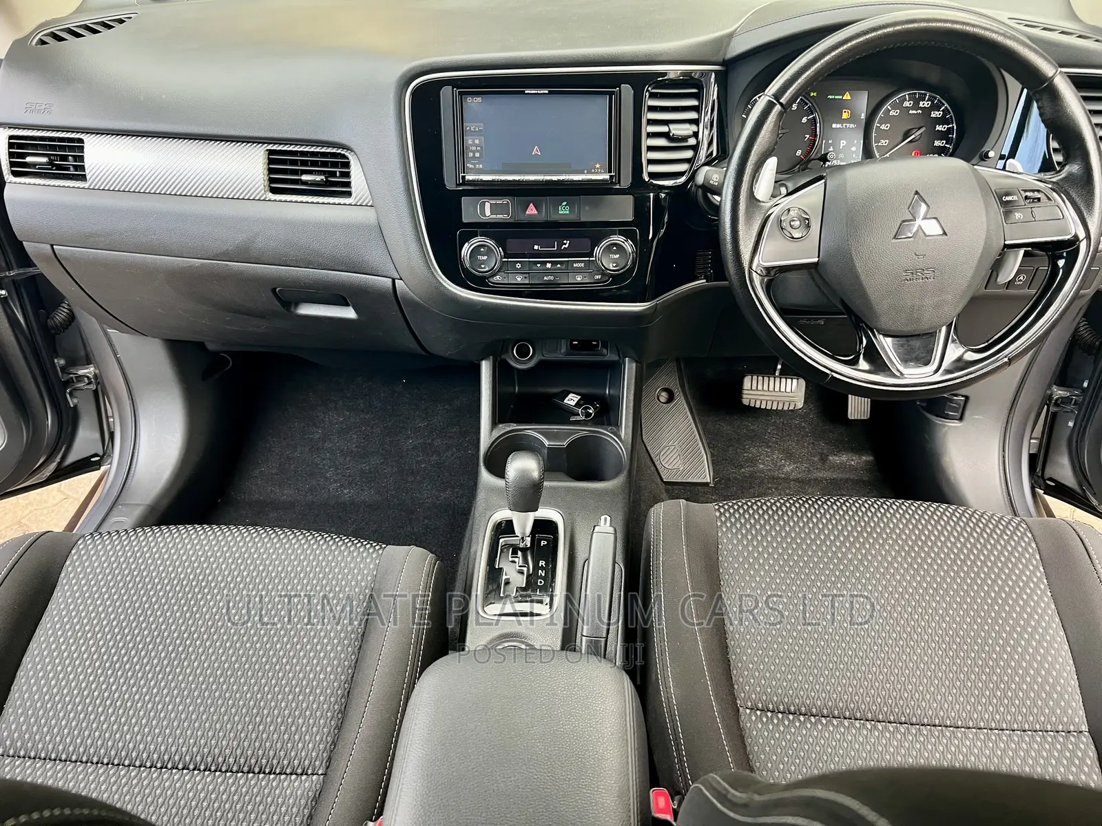 Mitsubishi Outlander 2016 Gray