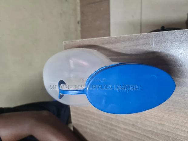 Plastic Urinals - thumbnail 3