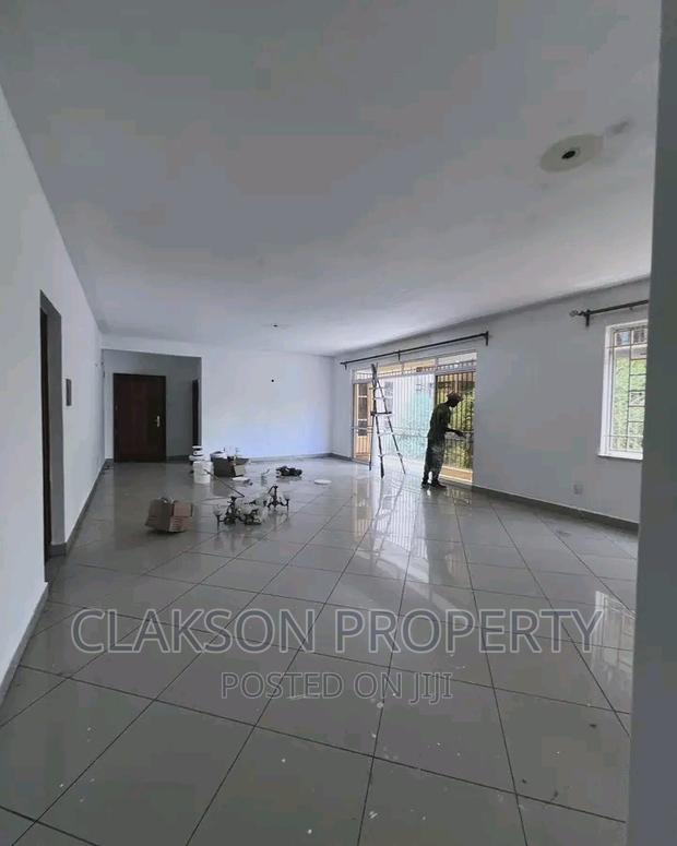 3bdrm Apartment in Kilimani for rent