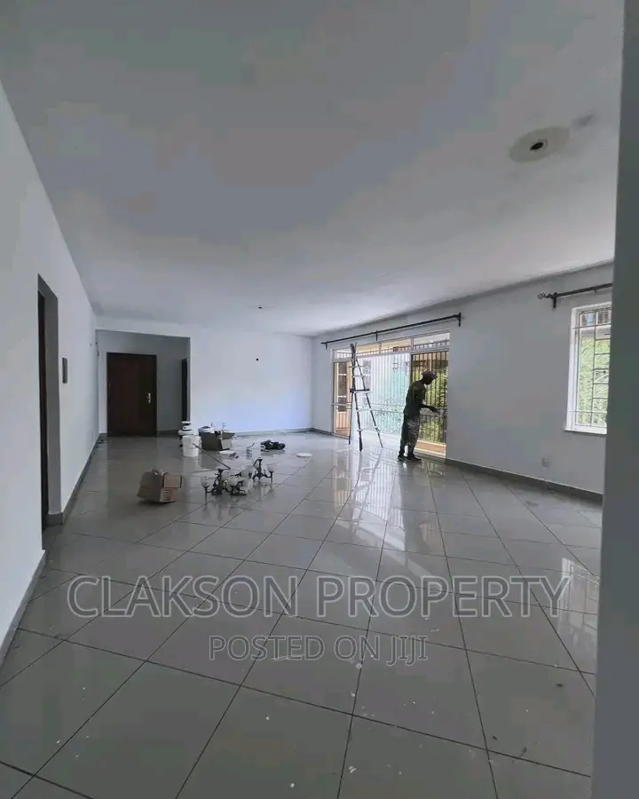 3bdrm Apartment in Kilimani for rent