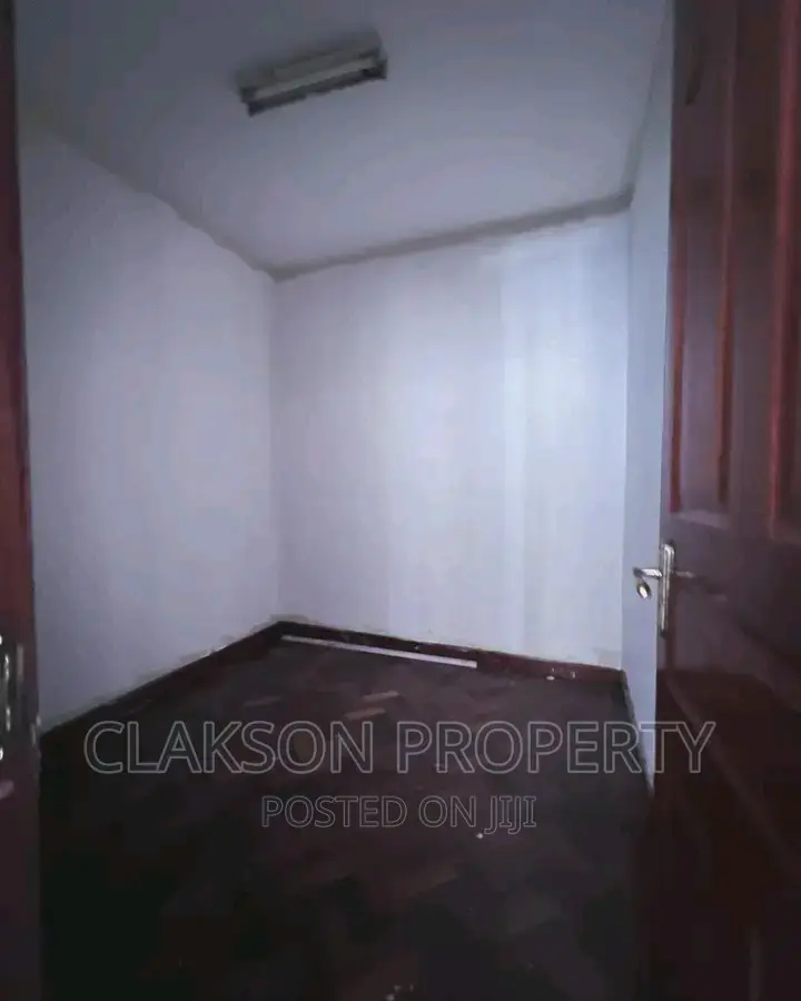 3bdrm Apartment in Kilimani for rent