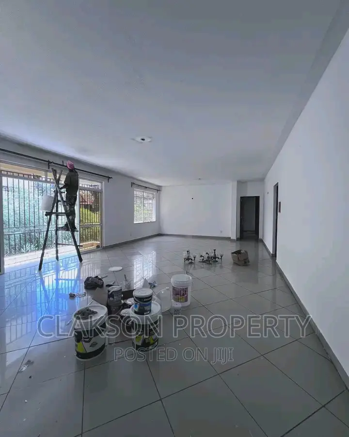 3bdrm Apartment in Kilimani for rent