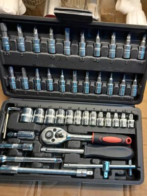 Tolsen 46pc Ratchet Socket Set,Plus Wrench - thumbnail 2