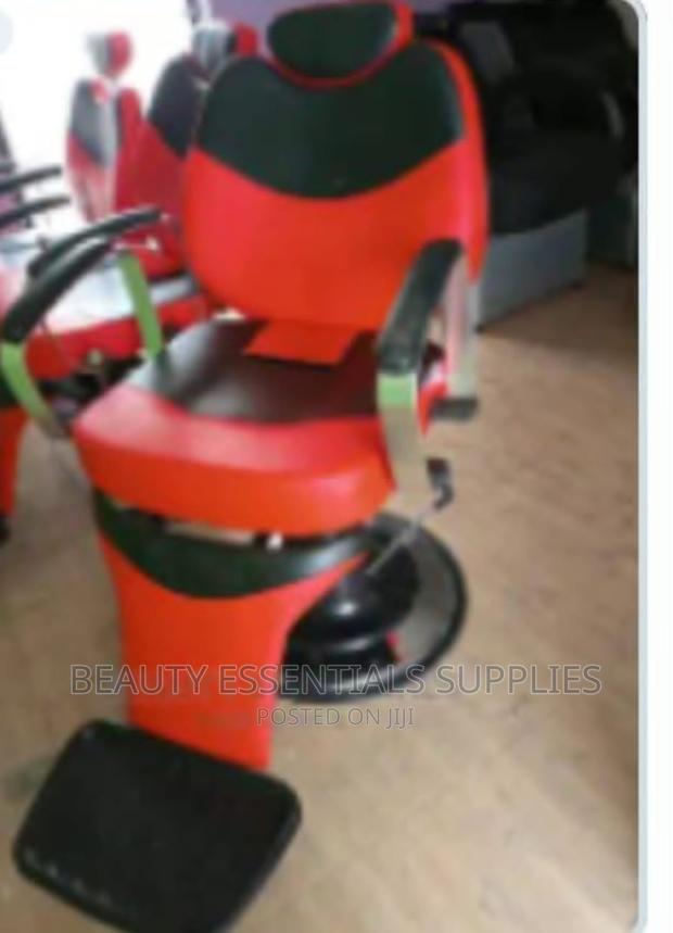 Professional Barber Chair Black Red - main view