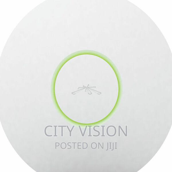 Ubiquiti Access Point(2.4/5ghz AP)Ubiquiti Unifi 802.11ac!!
