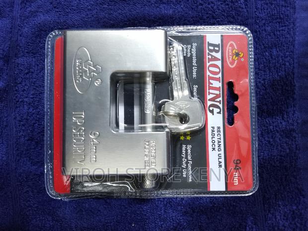 Rectangular Padlock 5 Keys 94mm Heavy Duty Lock - Big Doors - main view