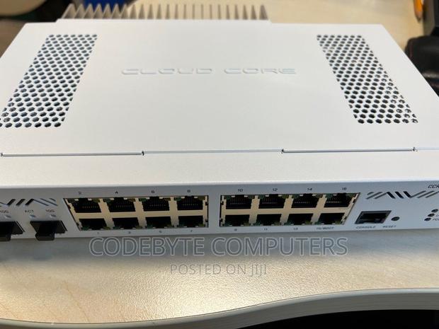 Mikrotik CCR2004-16G-2S+PC - thumbnail 3