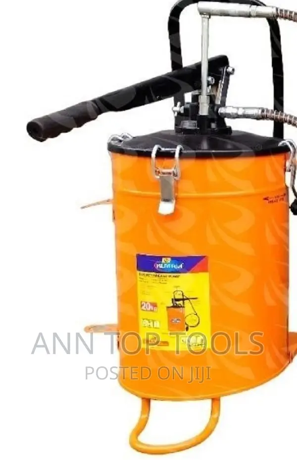 Grease Bucket With Wheels Kenfria Brand 10kg