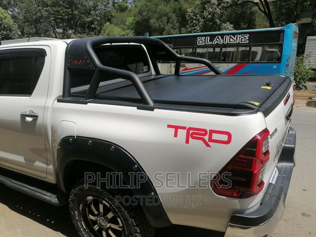 Roller Shutter Lid Cover Installed on a Toyota Hilux Revo.NB - main view
